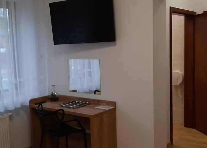 Pokoje Goscinne Restauracja Stary Mlyn Hotel Trzebinia (Chrzanow)